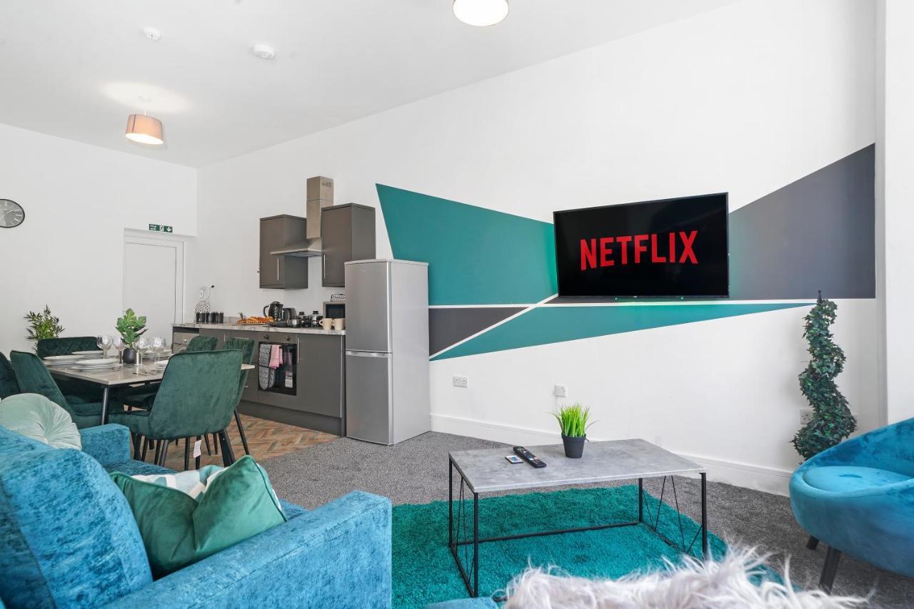 Luxe Holiday Apartments By Sasco 黑潭 外观 照片